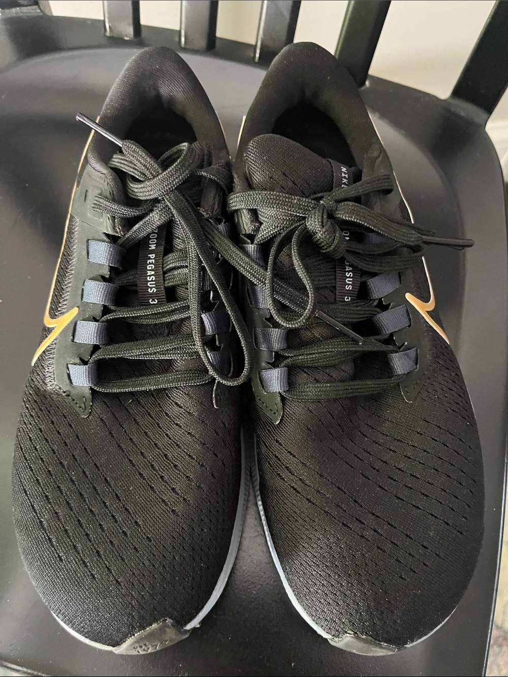 Nike Air Zoom Pegasus 38
Women's Road Running Shoes Sz 7 - Picture 5 of 8